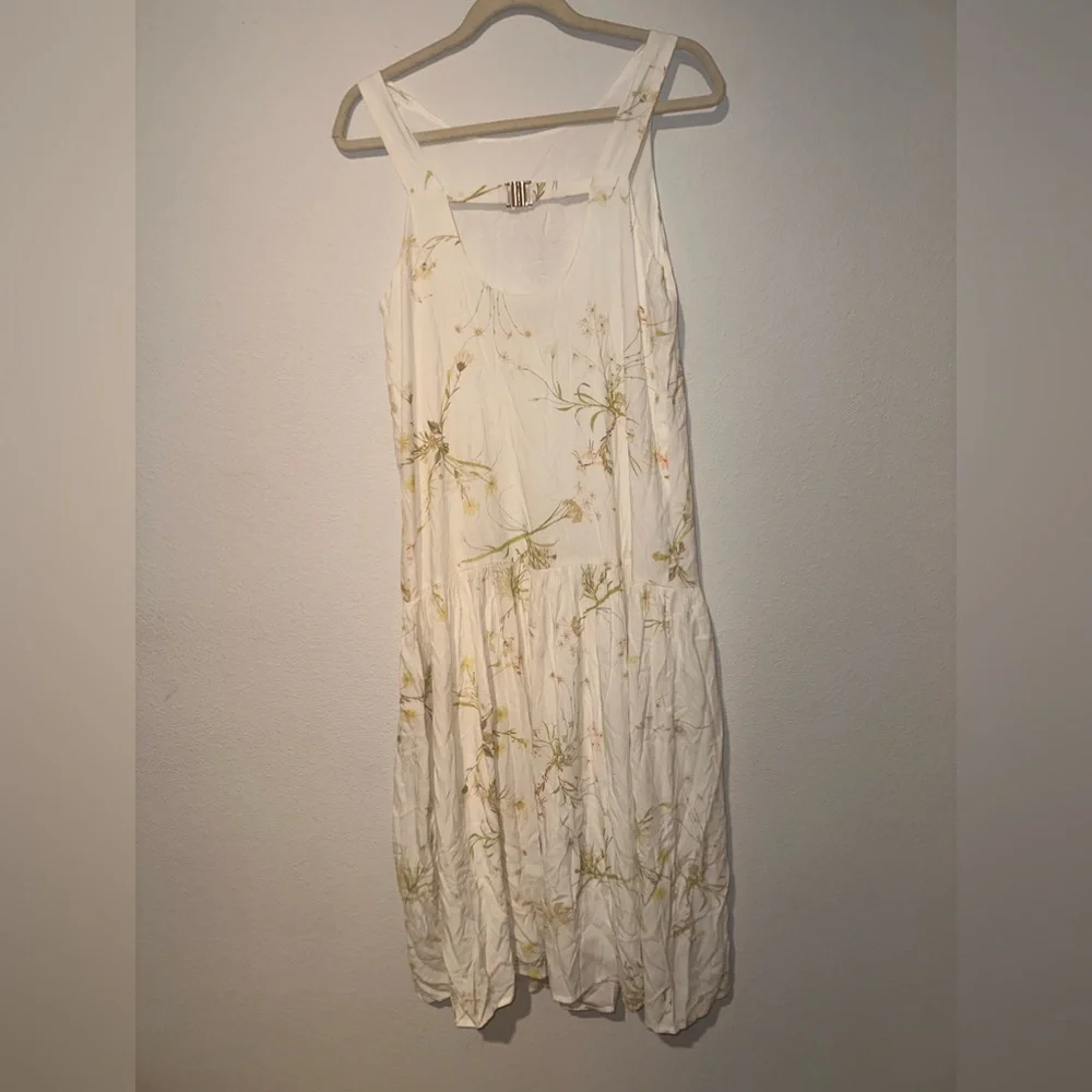 Sancia White Washed Floral Long Dress Size Medium - Picture 8 of 8